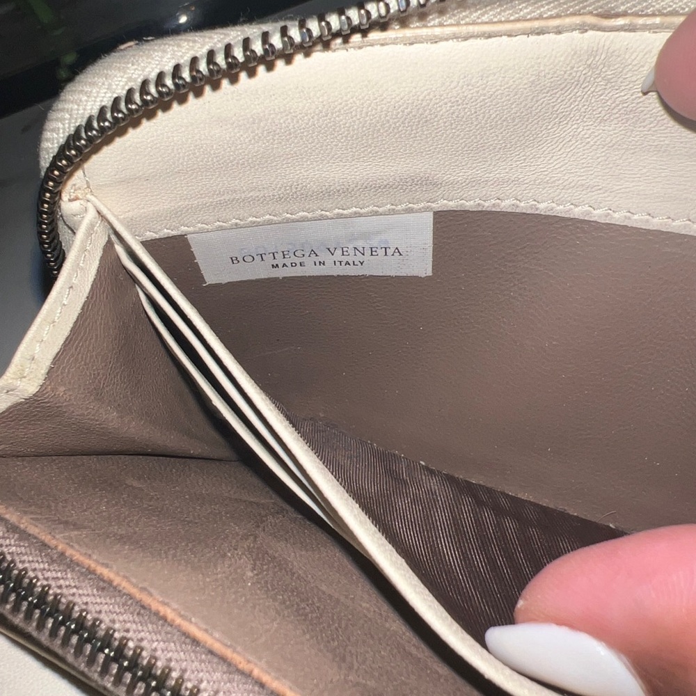 Bottega Veneta Intreciatto Brown Python Zippy Wal… - image 4